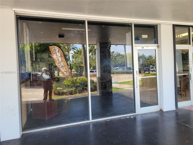 6935 Taft, Hollywood, FL 33125