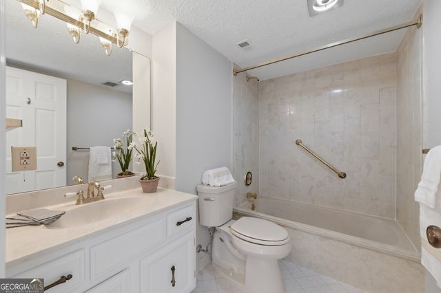 3530 Piedmont Road NE 12-F, Atlanta, GA 30305