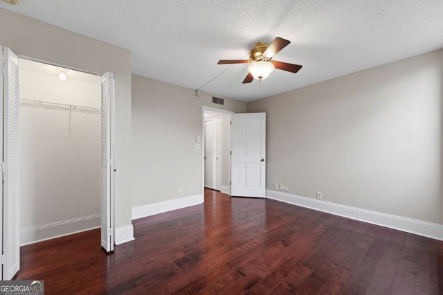 3530 Piedmont Road NE 12-F, Atlanta, GA 30305