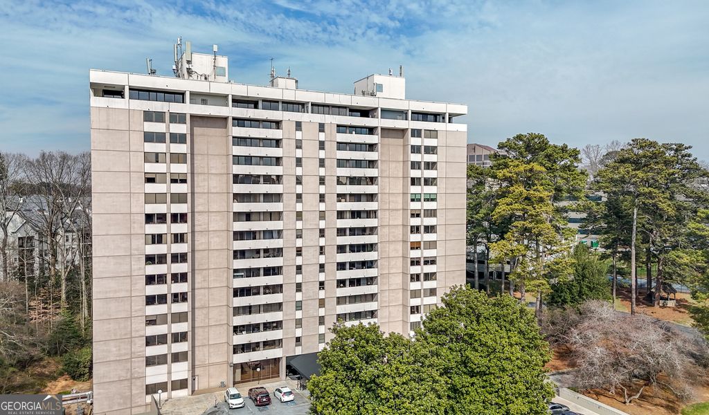 3530 Piedmont Road NE 12-F, Atlanta, GA 30305