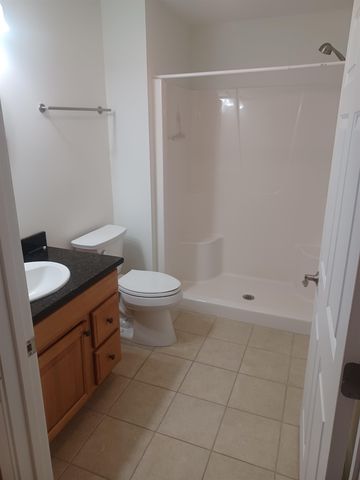 6-204 Stearns Lane, Merrimack, NH 03054