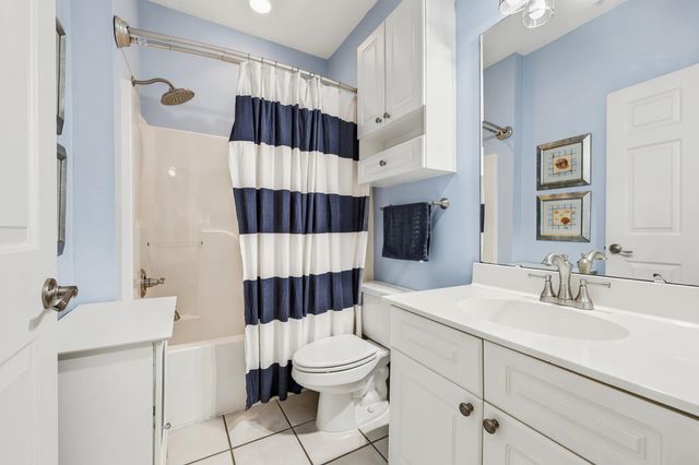 4847 Carnation Cir Apt 104, Myrtle Beach, SC 29577