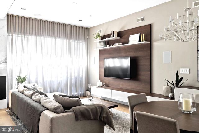 204 W LAUREL ST #3, Philadelphia, PA 19123