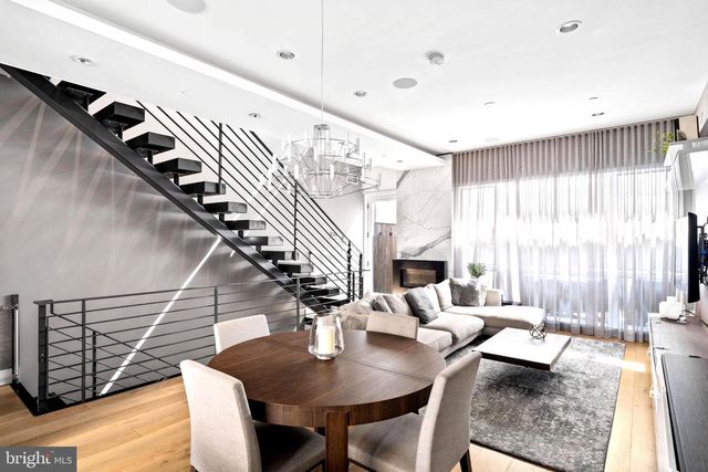 204 W LAUREL ST #3, Philadelphia, PA 19123