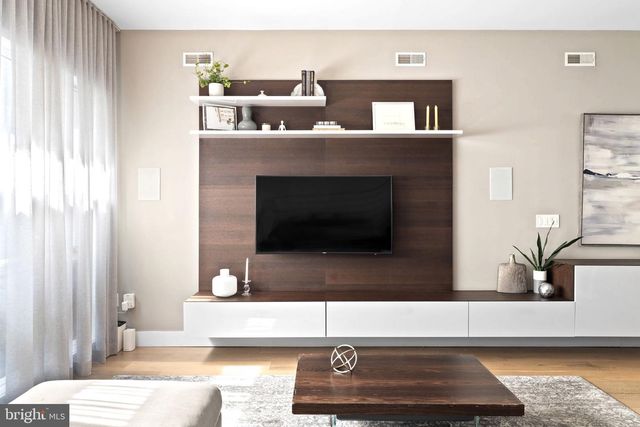 204 W LAUREL ST #3, Philadelphia, PA 19123