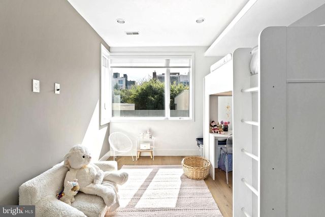 204 W LAUREL ST #3, Philadelphia, PA 19123