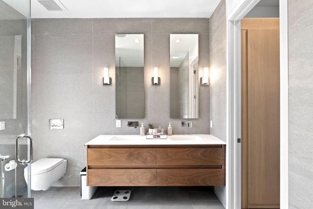 204 W LAUREL ST #3, Philadelphia, PA 19123