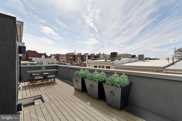 204 W LAUREL ST #3, Philadelphia, PA 19123