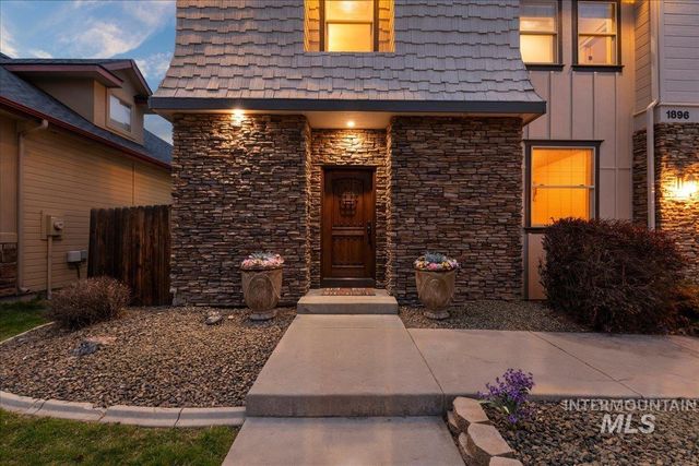 1896 E Meadow Creek Dr, Meridian, ID 83646