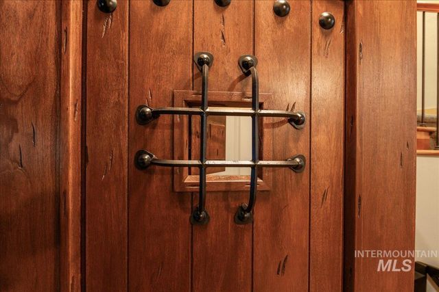 1896 E Meadow Creek Dr, Meridian, ID 83646