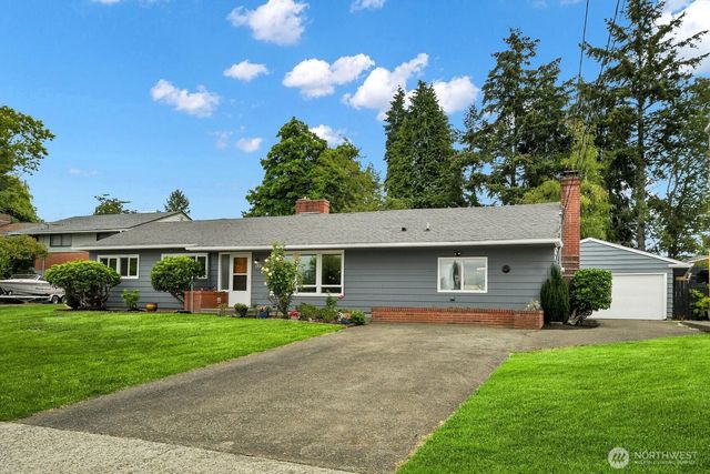 1321 N Skyline Drive, Tacoma, WA 98406