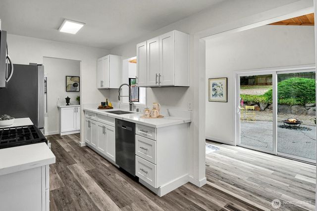 1321 N Skyline Drive, Tacoma, WA 98406