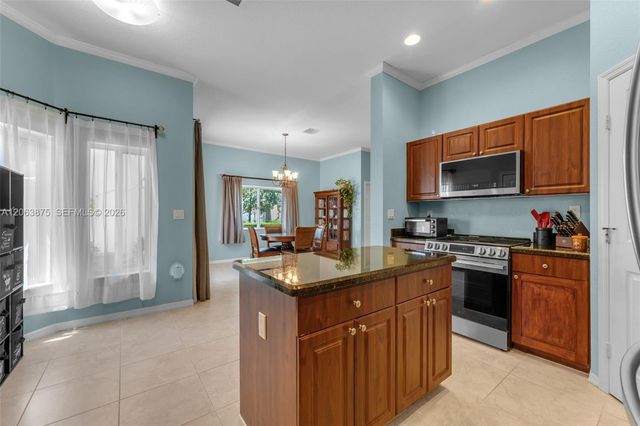 2390 SE 17th Terrace, Homestead, FL 33035