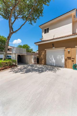 2390 SE 17th Terrace, Homestead, FL 33035