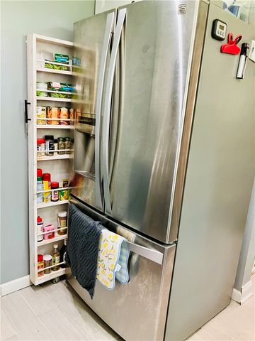 1044 Delaware Ave, Bethel Park, PA 15102