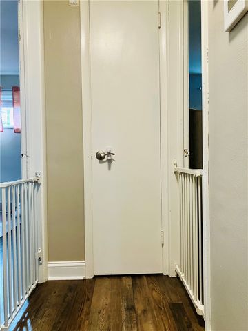 1044 Delaware Ave, Bethel Park, PA 15102