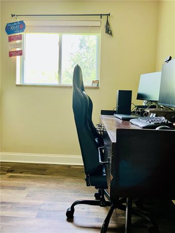 1044 Delaware Ave, Bethel Park, PA 15102