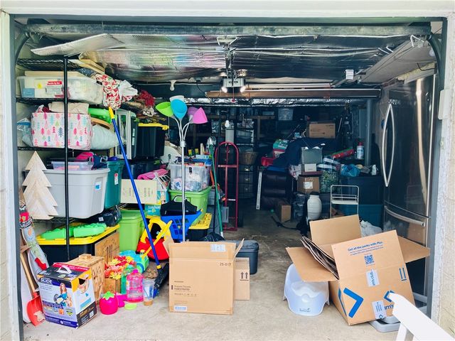 1044 Delaware Ave, Bethel Park, PA 15102