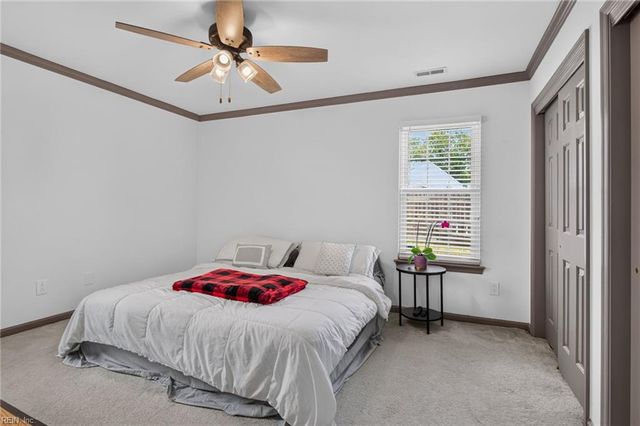 1368 Beacons Reach DR, Virginia Beach, VA 23454