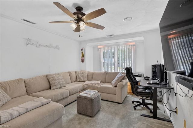1368 Beacons Reach DR, Virginia Beach, VA 23454