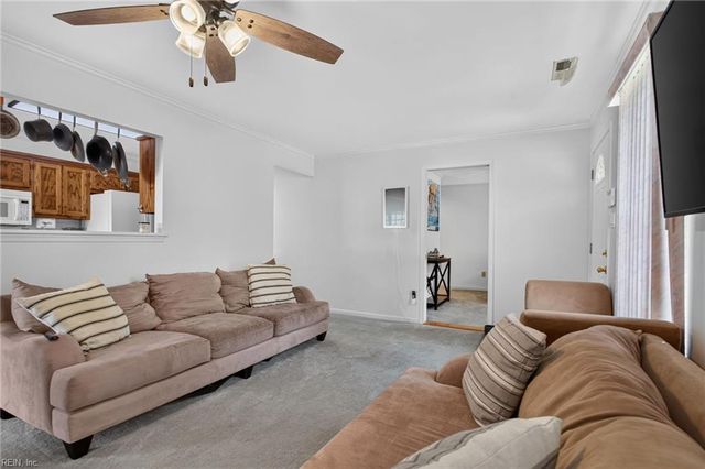 1368 Beacons Reach DR, Virginia Beach, VA 23454
