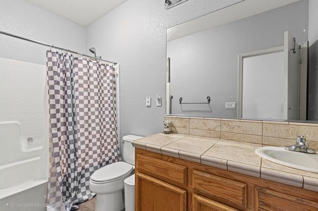 1877 Stabler Park Dr, Yuba City, CA 95993