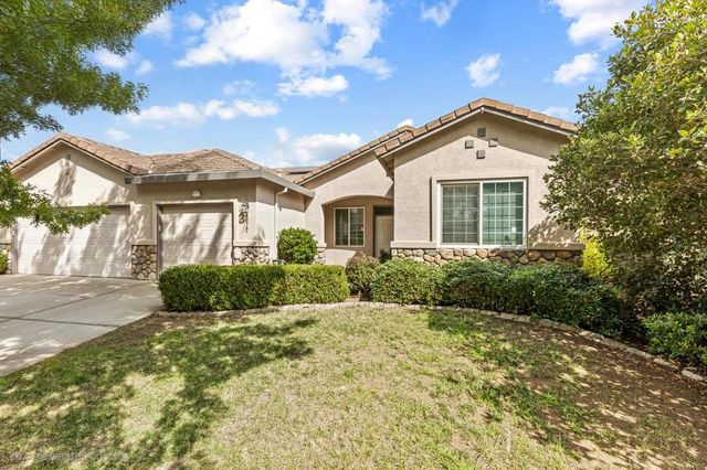 1877 Stabler Park Dr, Yuba City, CA 95993