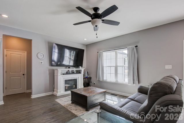 1254 Blairwood Court, Lancaster, SC 29720