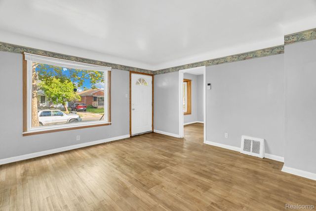 6235 Rosemont Avenue, Detroit, MI 48228