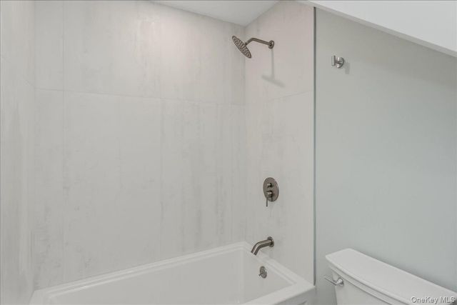 155 Carman Avenue, East Rockaway, NY 11518