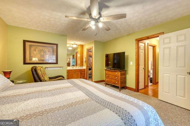 436 Long View Drive, Hiawassee, GA 30546