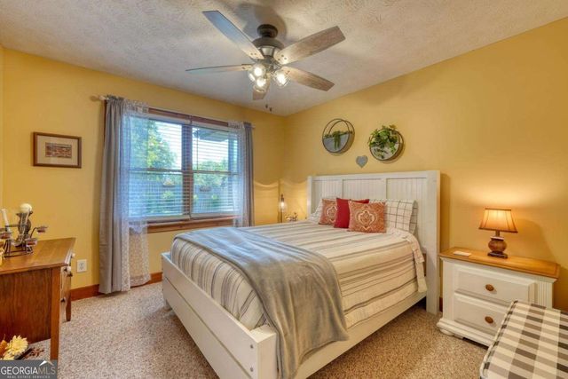 436 Long View Drive, Hiawassee, GA 30546