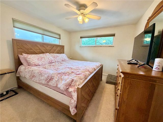 62 Observatory St, Manor, PA 15665
