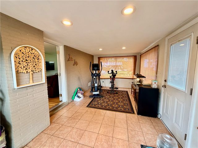 62 Observatory St, Manor, PA 15665