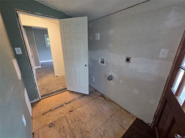 1103 S Hadden Avenue, El Reno, OK 73036