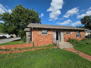 1103 S Hadden Avenue, El Reno, OK 73036