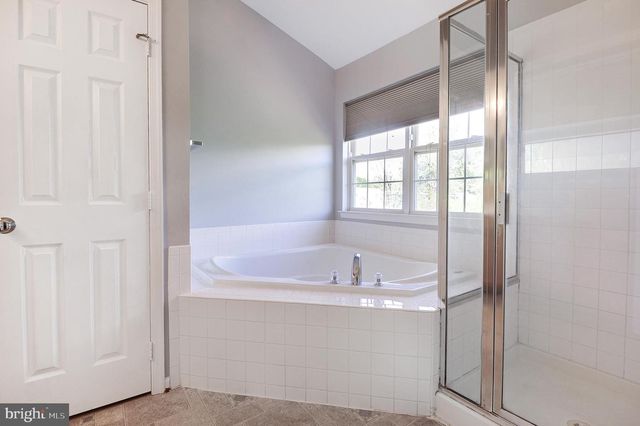 180 SPENCER TER SE, Leesburg, VA 20175