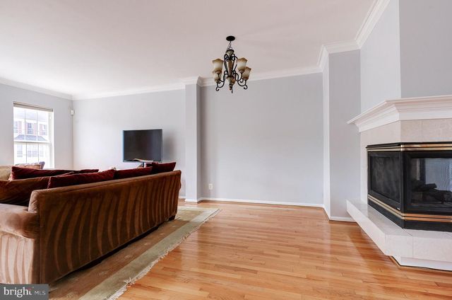 180 SPENCER TER SE, Leesburg, VA 20175