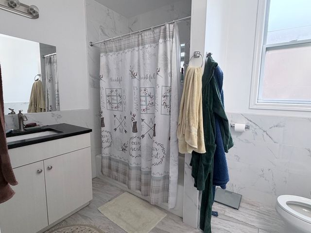 3038 S Emerald Street 2, Chicago, IL 60608