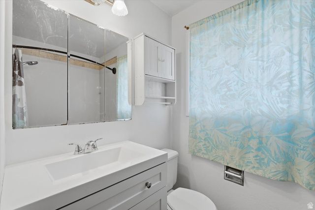 191 W 2300 N, Sunset, UT 84015