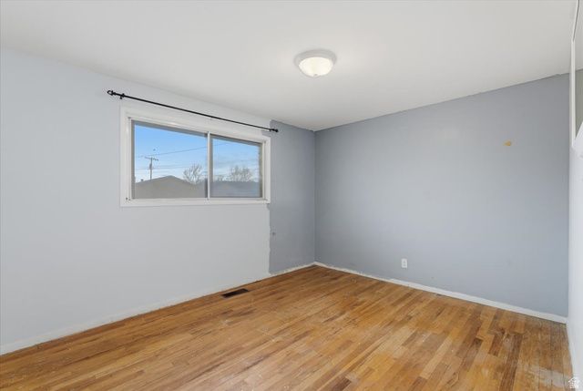 191 W 2300 N, Sunset, UT 84015