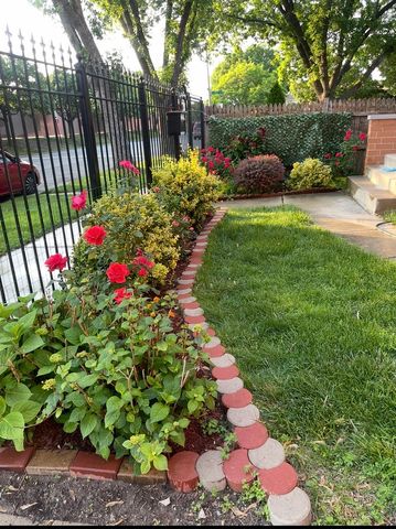 4505 S Drake Avenue, Chicago, IL 60632