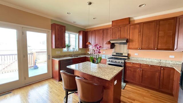 4505 S Drake Avenue, Chicago, IL 60632