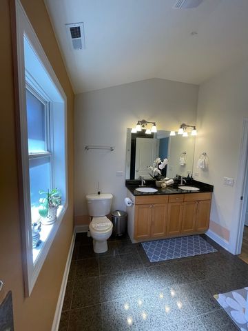 4505 S Drake Avenue, Chicago, IL 60632