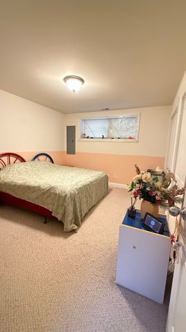 4505 S Drake Avenue, Chicago, IL 60632