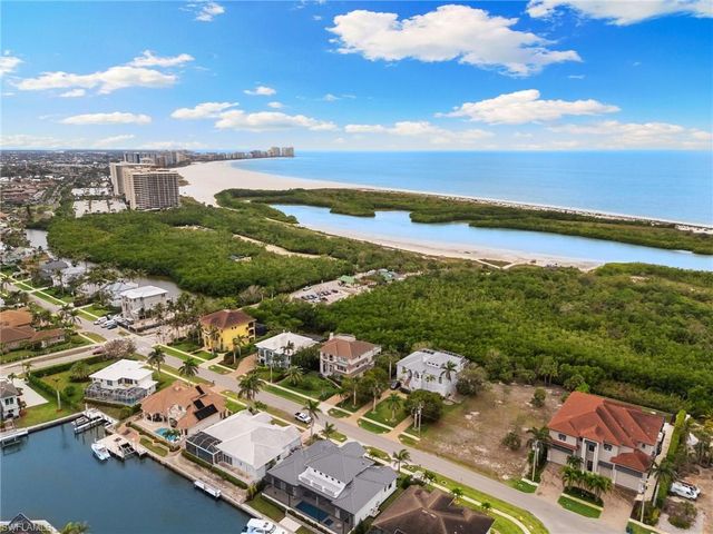 516 Spinnaker DR, Marco Island, FL 34145