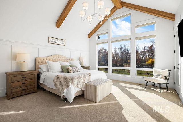 7723 W Hevelius, Eagle, ID 83616