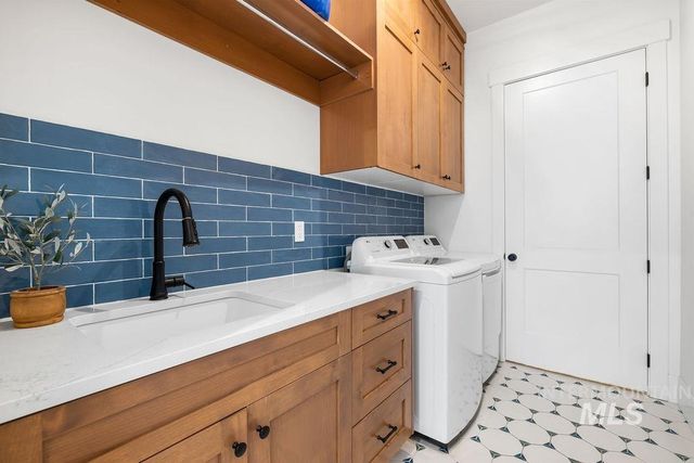 7723 W Hevelius, Eagle, ID 83616