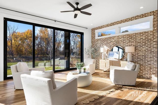 7723 W Hevelius, Eagle, ID 83616