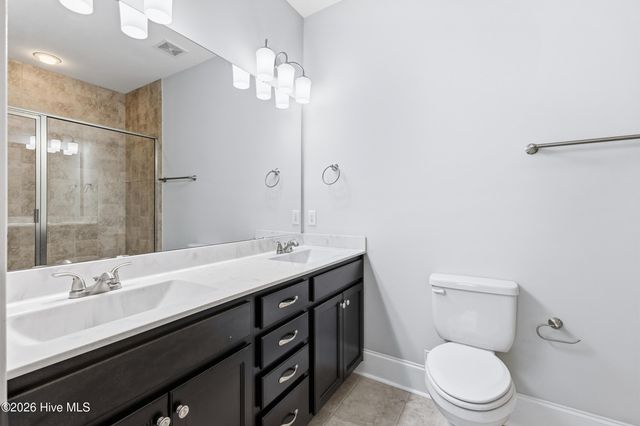 359 Hanover Lakes Drive, Wilmington, NC 28401